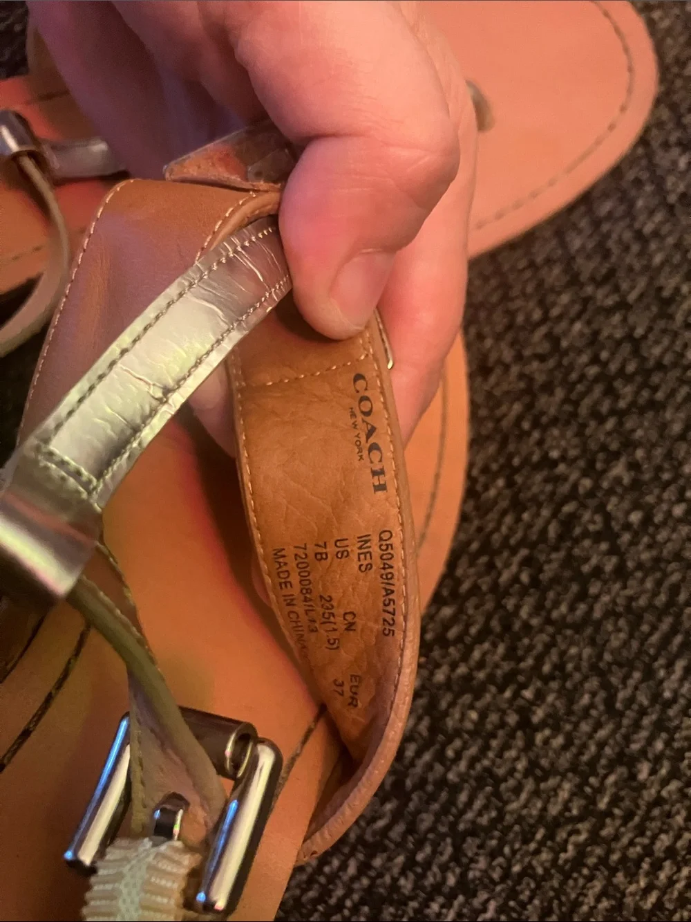 Coach ines metallic wedge thong sandals tan/silver size 7 ladies